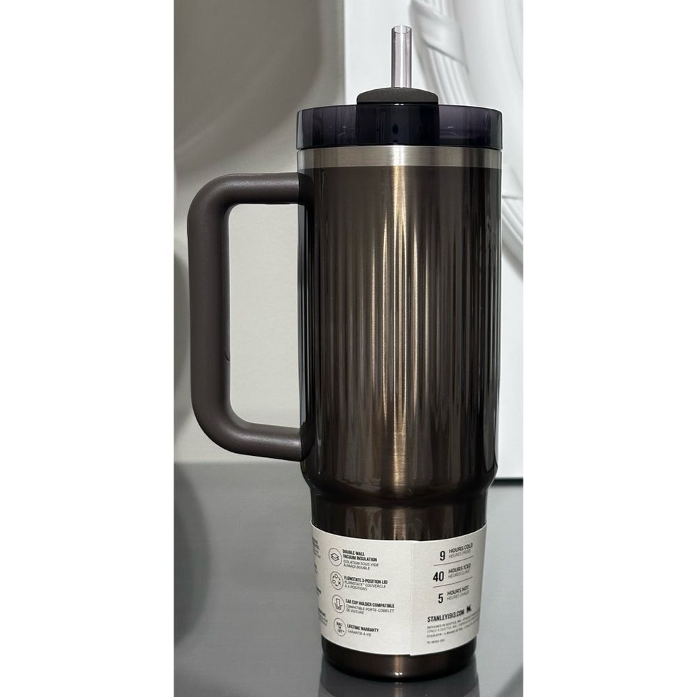 Stanley Quencher H2.0‎ Fluted Tumbler 30oz, GUNMETAL SHINE - Picture 3 of 5